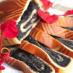 Творожный рулет с маком