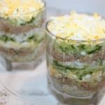 Салат из печени трески