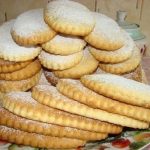 Молочные коржики с ванилью